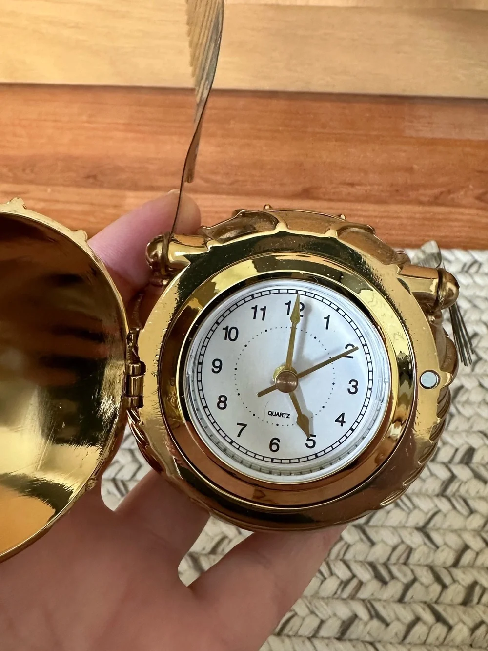 Harry Potter Pottery Barn Snitch Clock